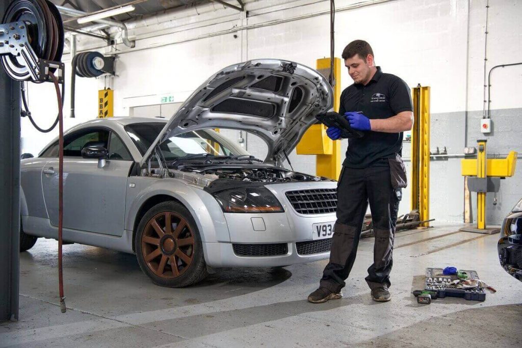 Car Inspection at The Motor Company Leicester PPS ltd